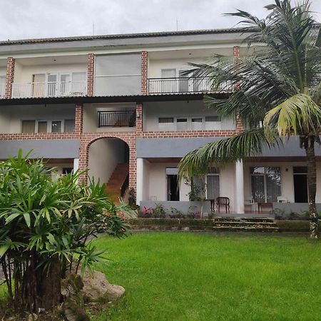 Pecatu Guesthouse أُلُواتو المظهر الخارجي الصورة