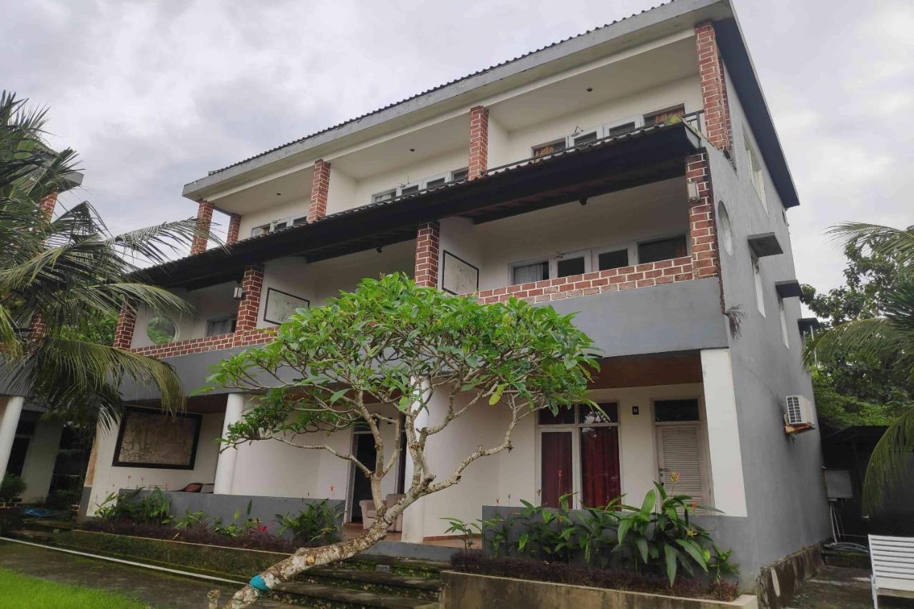 Pecatu Guesthouse أُلُواتو المظهر الخارجي الصورة