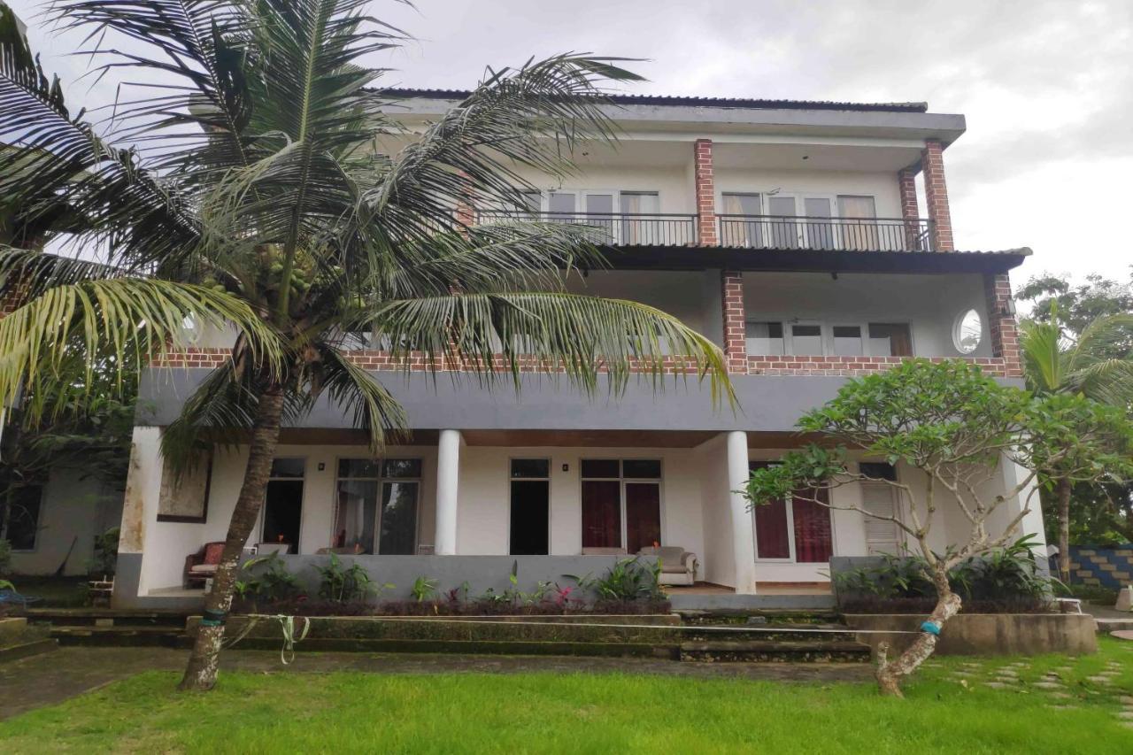 Pecatu Guesthouse أُلُواتو المظهر الخارجي الصورة