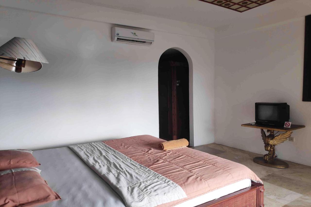 Pecatu Guesthouse أُلُواتو المظهر الخارجي الصورة