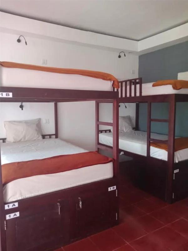 Pecatu Guesthouse أُلُواتو المظهر الخارجي الصورة